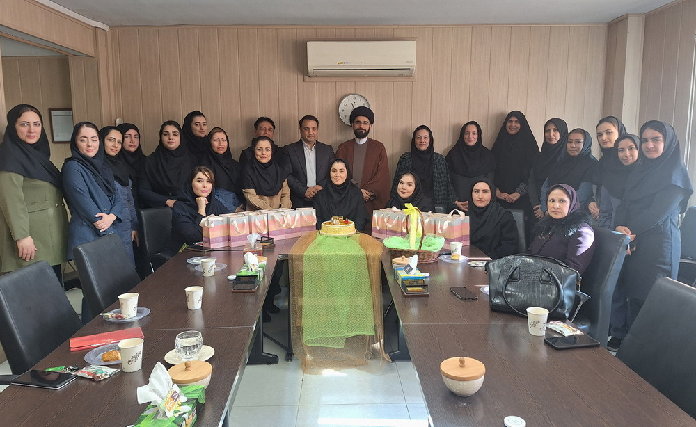 جشن میلاد حضرت فاطمه زهرا (س) و گرامیداشت روز زن و مقام مادر در دانشکده علوم تغذیه و رژیم شناسی برگزار شد